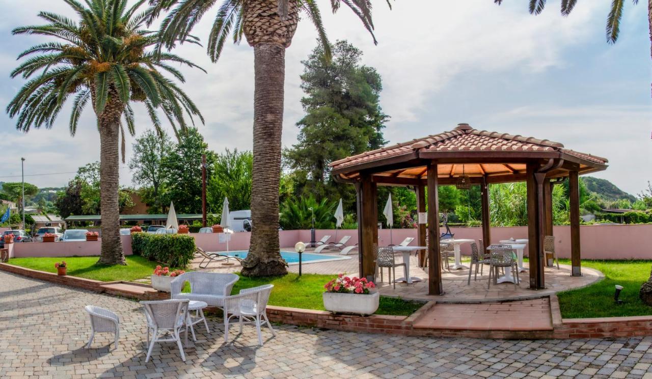 Hotel Villa Rosa Porto Azzurro Exteriér fotografie