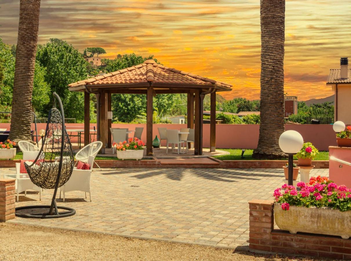 Hotel Villa Rosa Porto Azzurro Exteriér fotografie