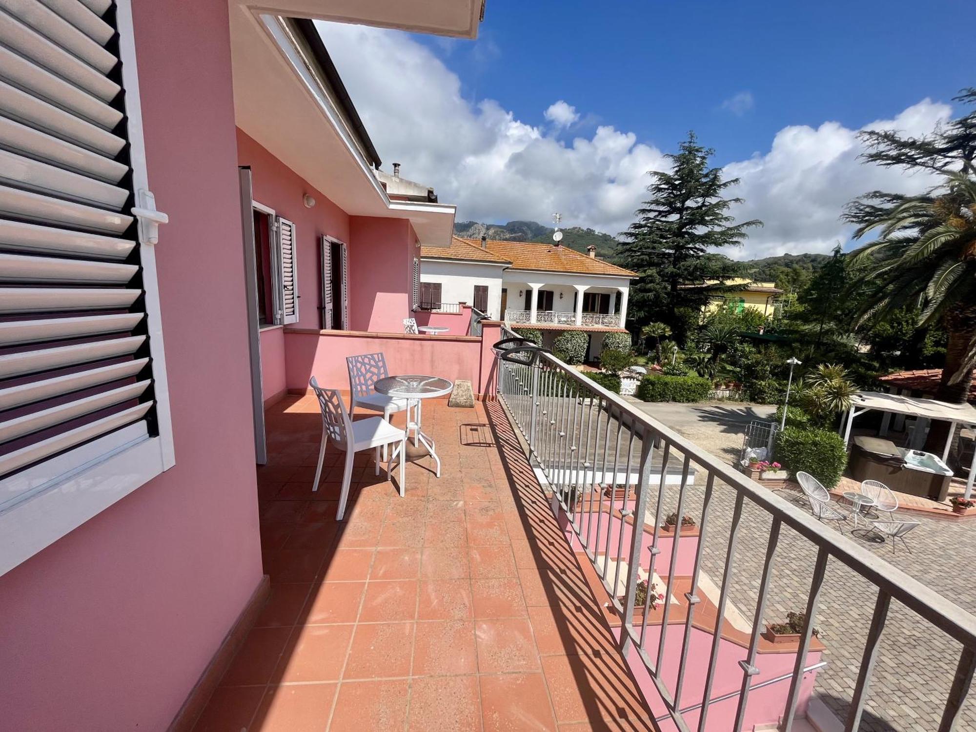 Hotel Villa Rosa Porto Azzurro Exteriér fotografie