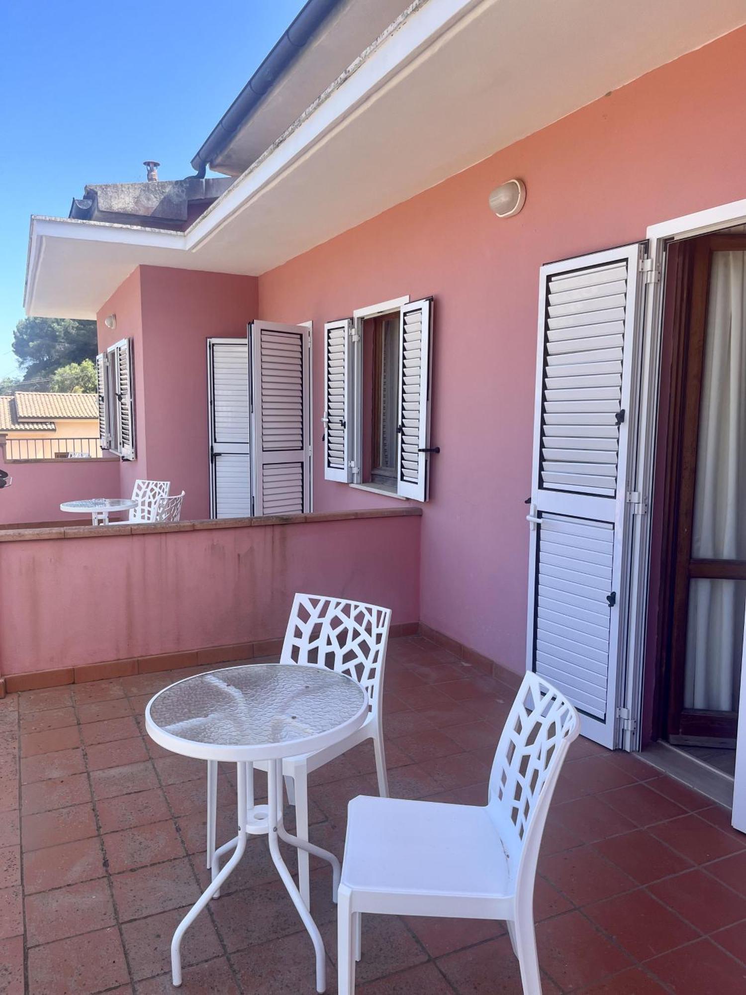 Hotel Villa Rosa Porto Azzurro Exteriér fotografie