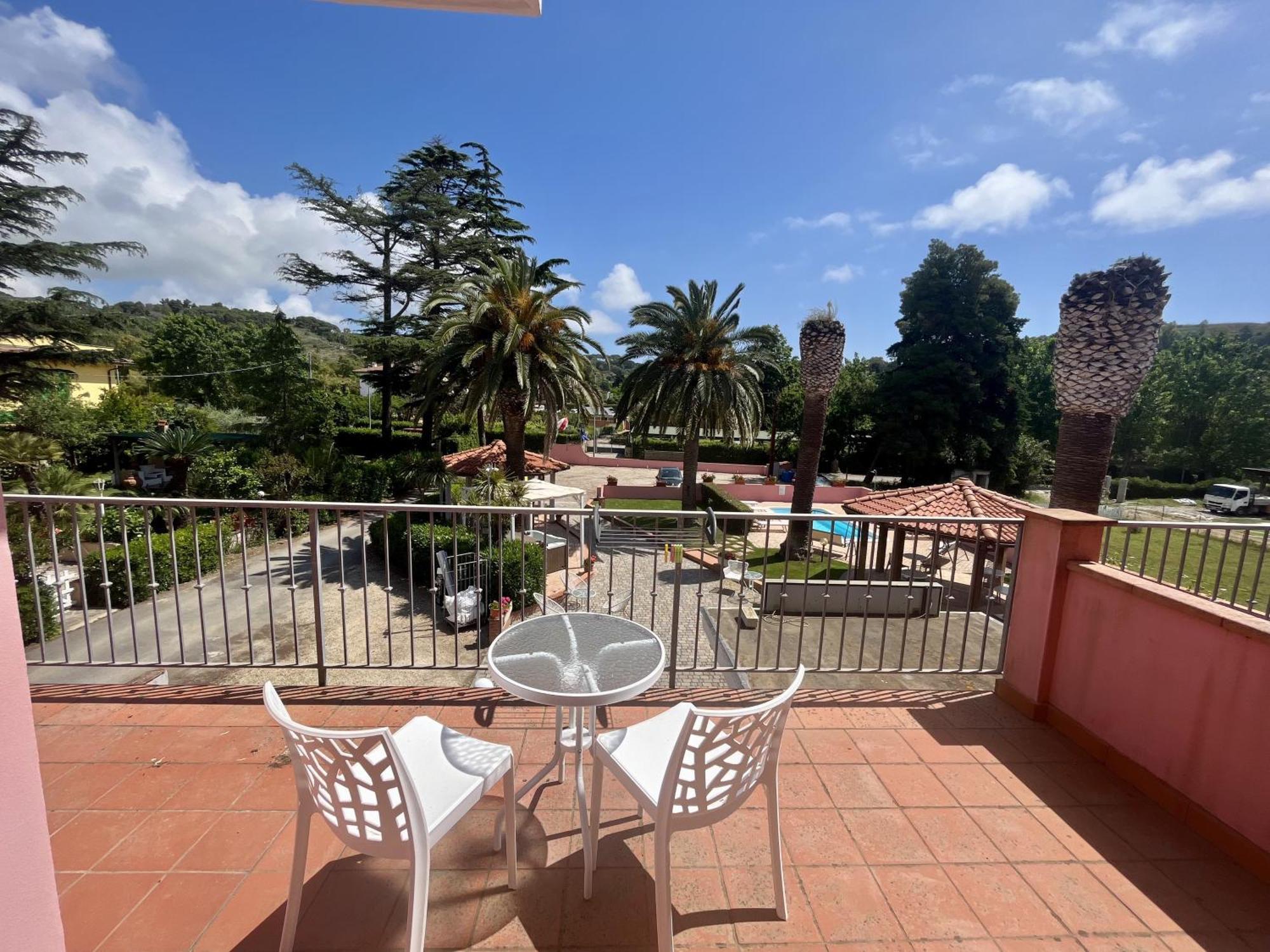 Hotel Villa Rosa Porto Azzurro Exteriér fotografie